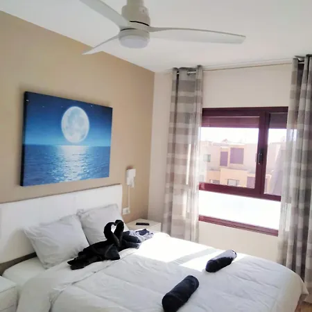 Bahia Sol Deluxe アパート *
